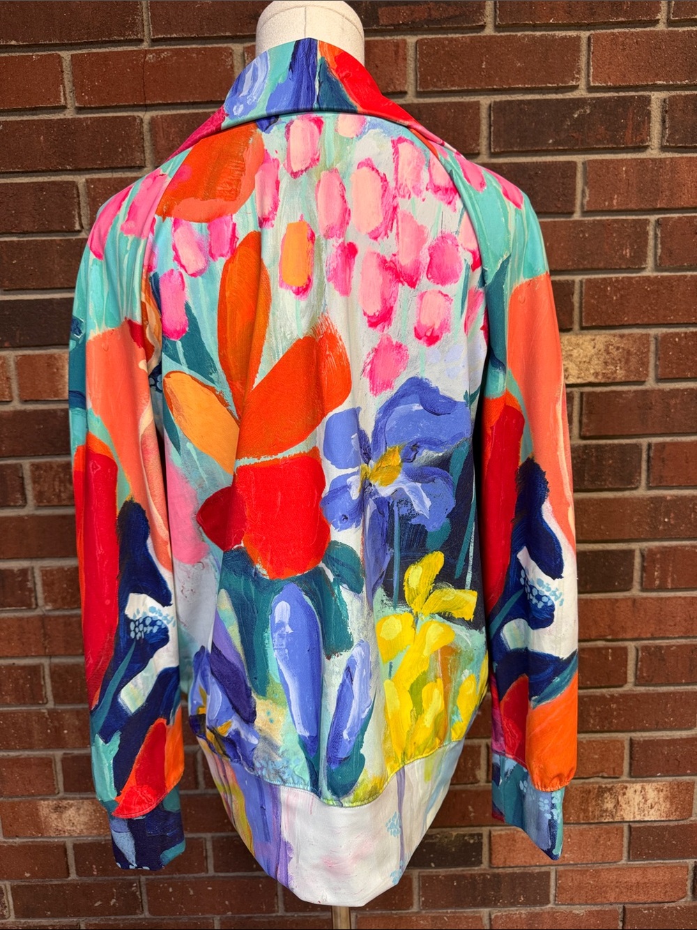 Claire Desjardins Vibrant Floral Print Zip-Up Jacket Size Medium - Picture 7 of 13